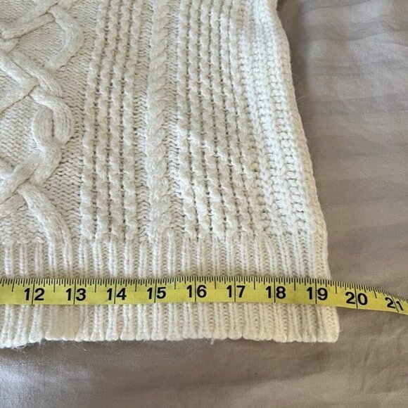 Express Fisherman Cable Knit Sweater Sz M Cowl Neck Cropped Comfy Acrylic Wool - Picture 6 of 9